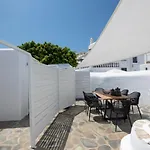 Avli Apartamento *