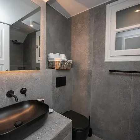 Avli Apartment Mykonos Town